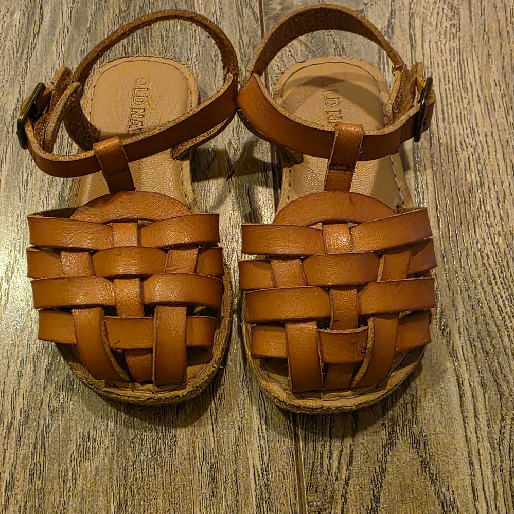 Old Navy Brown Sandals Classic Design